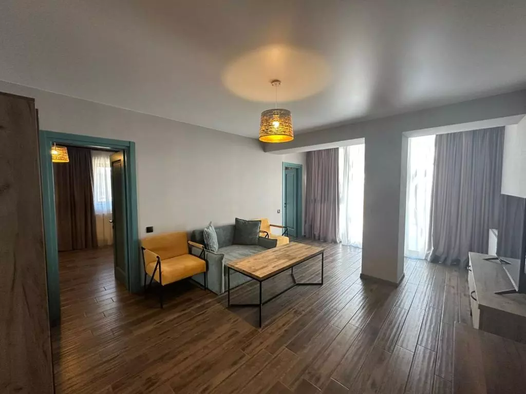 اتاق نشیمن هتل گودائوری لافت